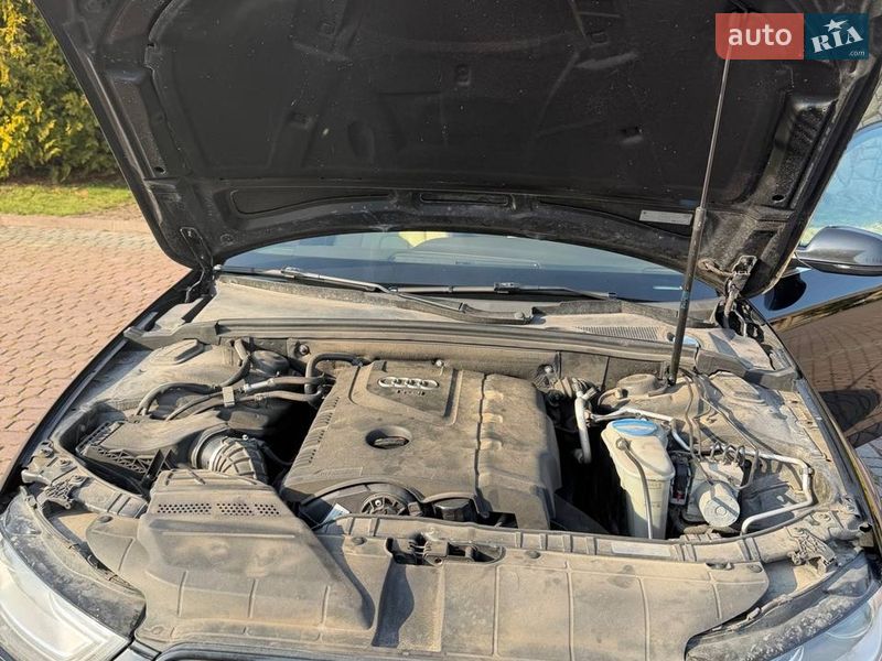 Седан Audi A4 2012 в Львові