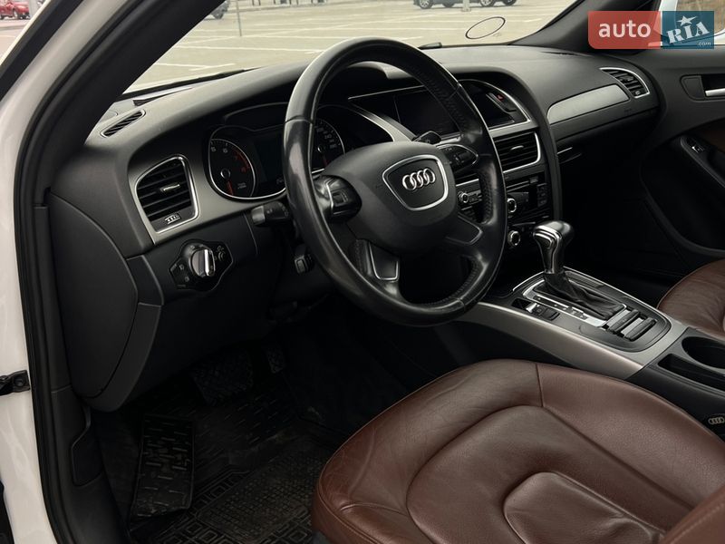 Седан Audi A4 2014 в Ирпене
