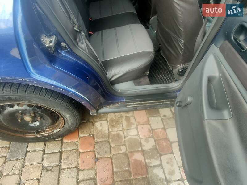 Седан Audi A4 2000 в Харькове