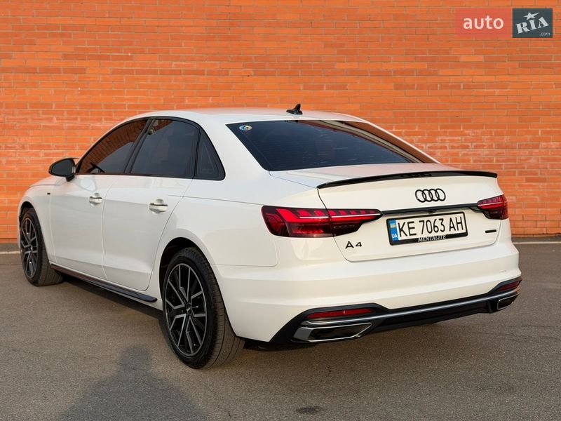 Седан Audi A4 2021 в Киеве фото 23 Седан Audi A4 2021 в Киеве