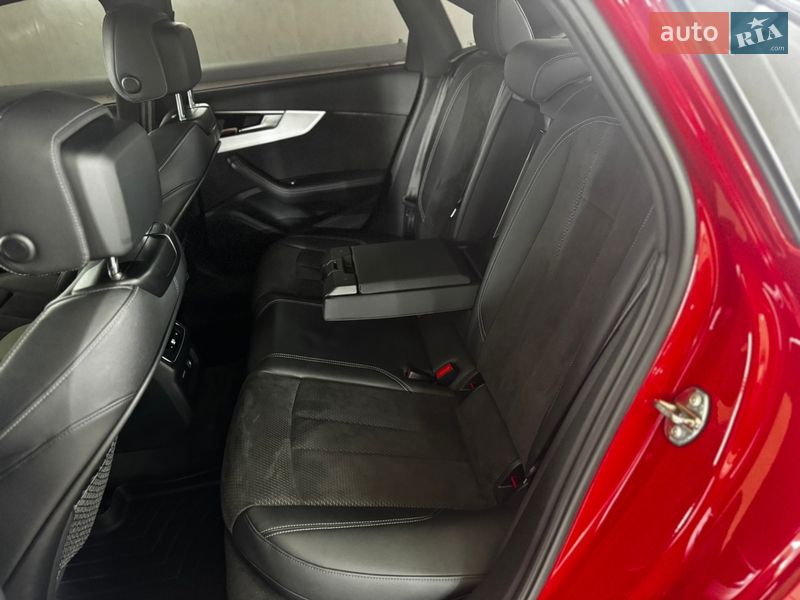 Седан Audi A4 2020 в Василькове