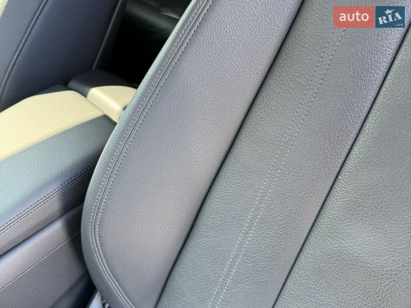 Седан Audi A4 2017 в Одессе