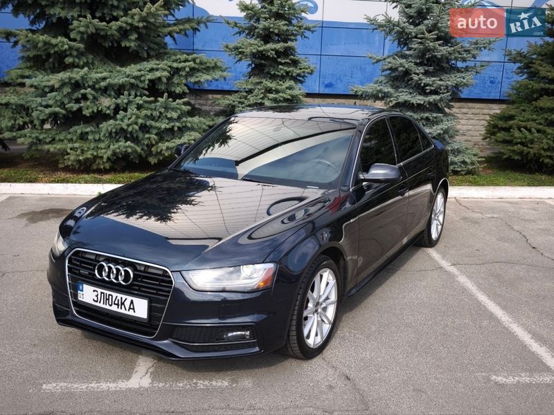 Audi A4 2014