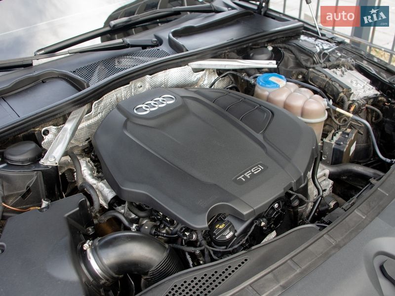 Седан Audi A4 2015 в Черкассах