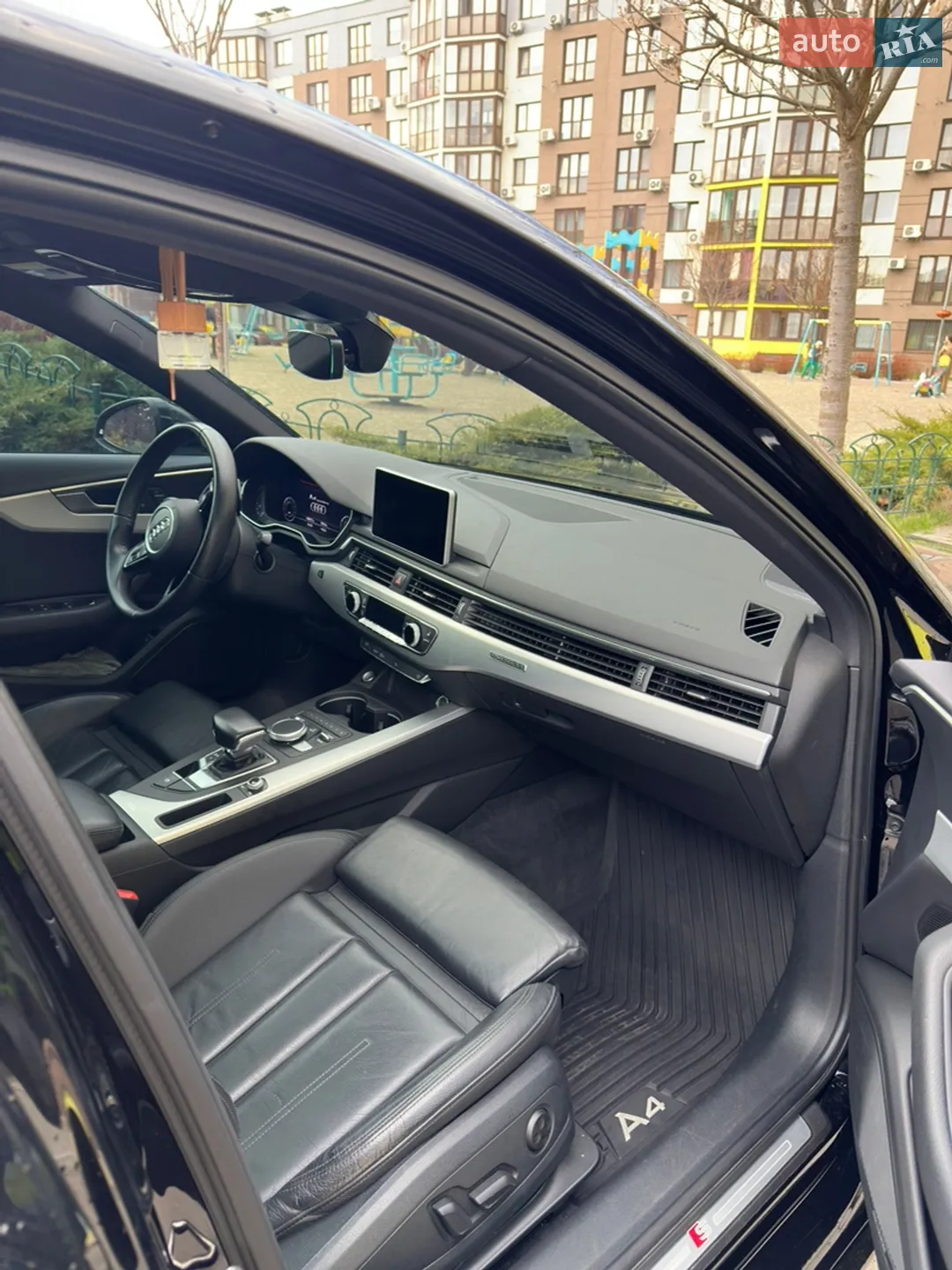 2017 Audi A4 - мініатюра 8