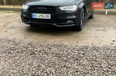 Седан Audi A4 2015 в Львове