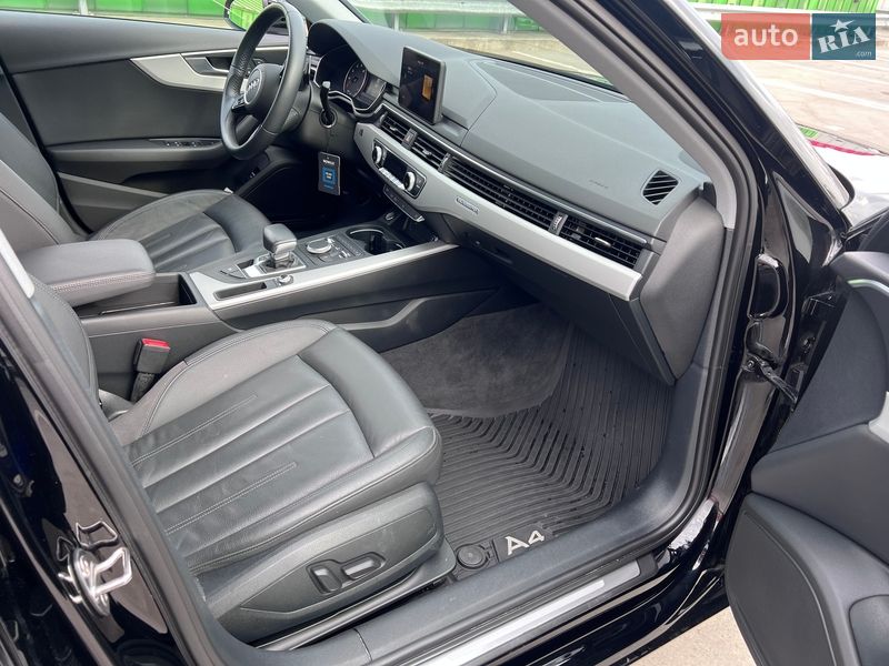 Седан Audi A4 2019 в Киеве