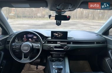 Седан Audi A4 2018 в Сумах