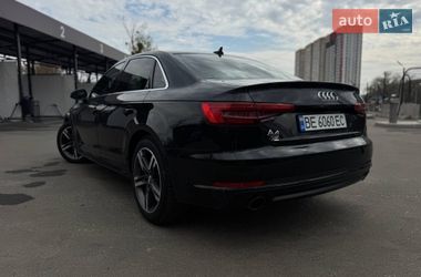 Седан Audi A4 2016 в Киеве