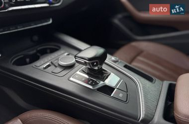 Седан Audi A4 2016 в Киеве