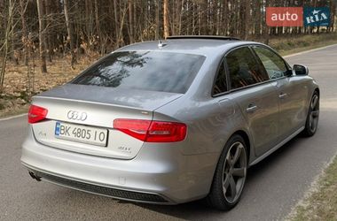 Седан Audi A4 2014 в Шацьку