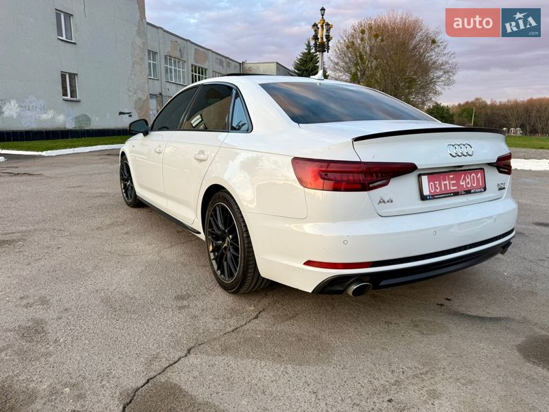 Седан Audi A4 2018 в Рівному
