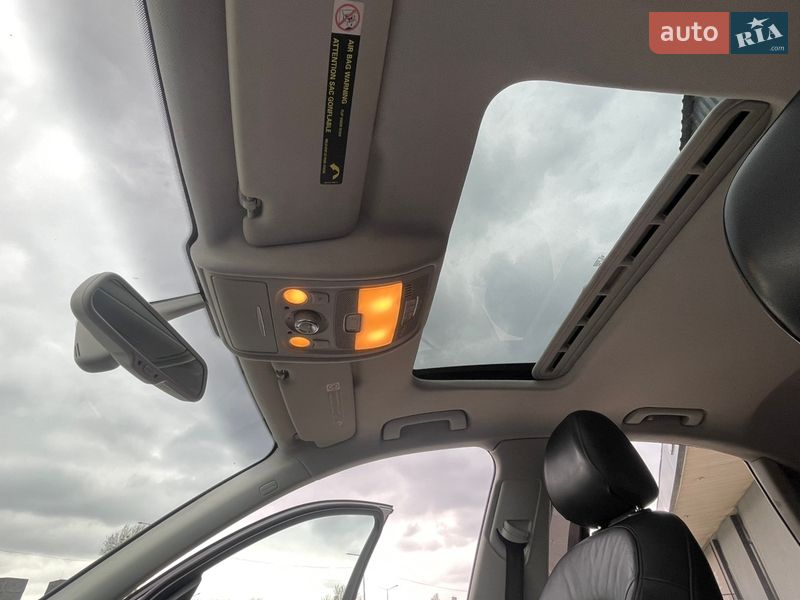 Седан Audi A4 2010 в Вараше