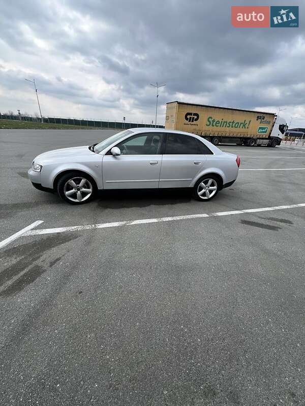 Audi A4 2001