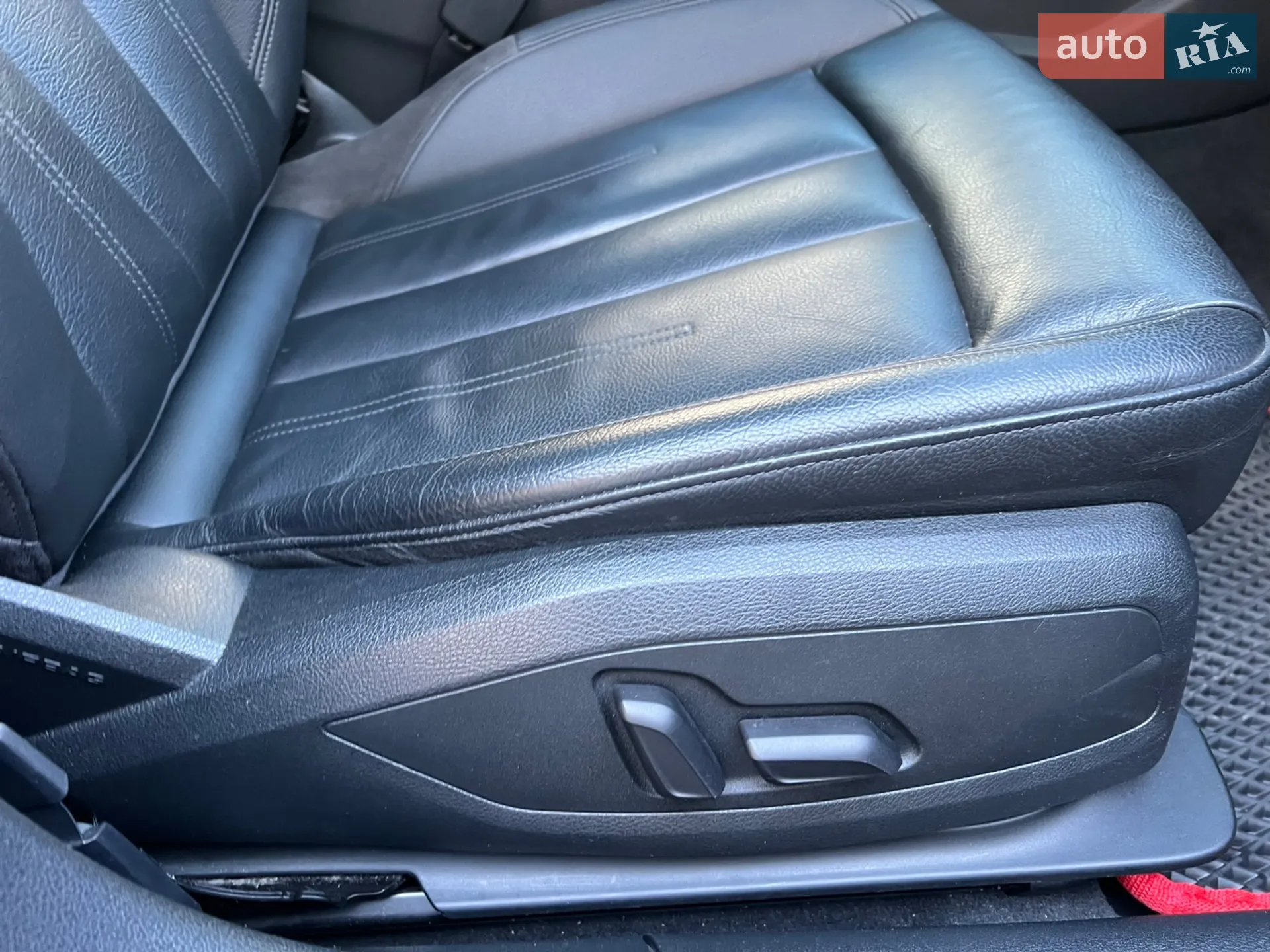 2017 Audi A4 - мініатюра 33