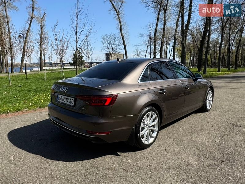 Седан Audi A4 2016 в Києві