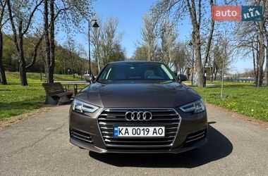 Седан Audi A4 2016 в Киеве