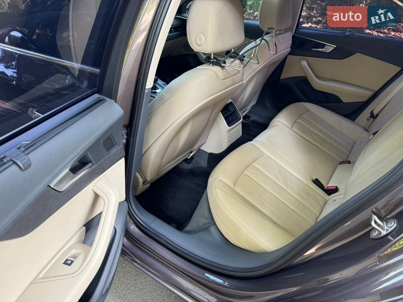 Седан Audi A4 2016 в Києві