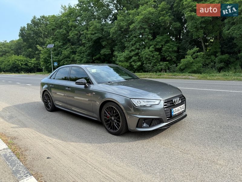 Седан Audi A4 2018 в Києві