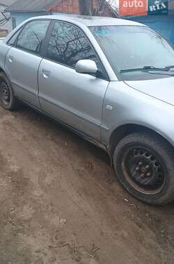 Седан Audi A4 1999 в Крыжополе