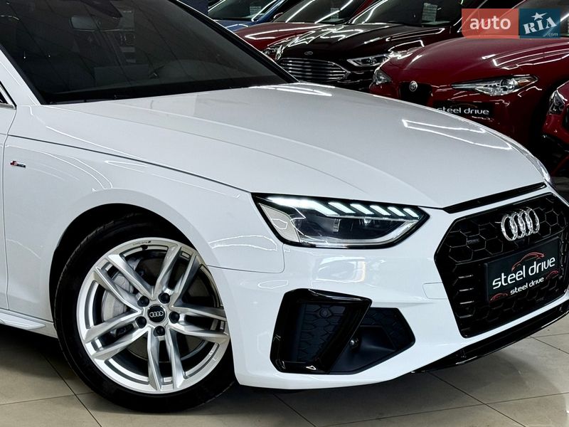 Седан Audi A4 2020 в Миколаєві