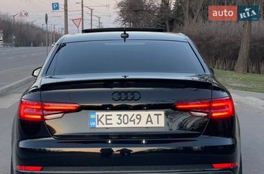 Седан Audi A4 2018 в Кривом Роге