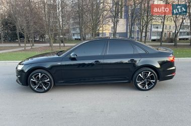 Седан Audi A4 2018 в Кривом Роге