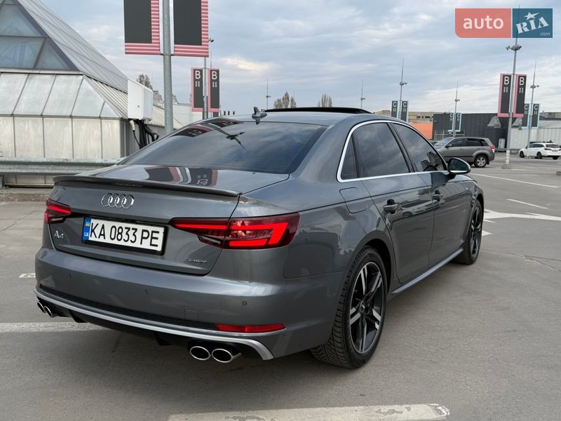 Седан Audi A4 2018 в Киеве