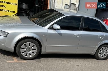 Седан Audi A4 2004 в Кременчуге