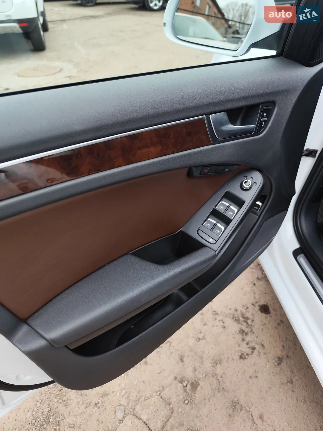 2012 Audi A4 - мініатюра 4
