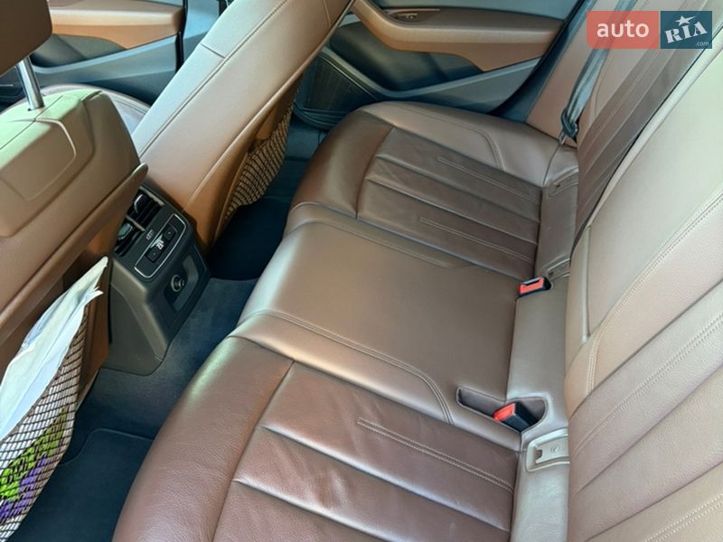 Седан Audi A4 2017 в Харкові