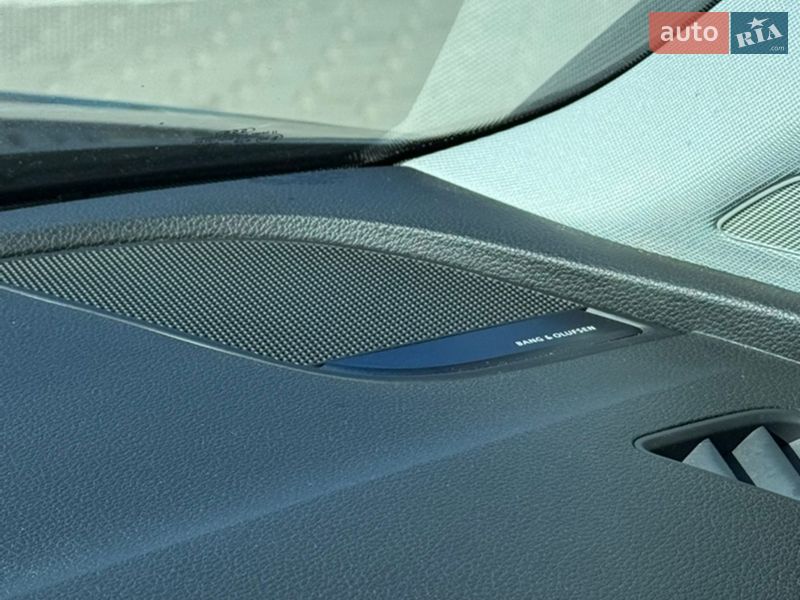 Седан Audi A4 2017 в Львове