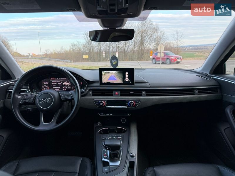 Седан Audi A4 2018 в Дрогобичі