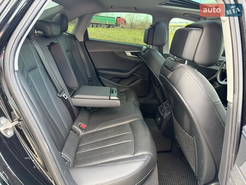 Седан Audi A4 2018 в Дрогобичі