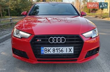 Седан Audi A4 2016 в Києві