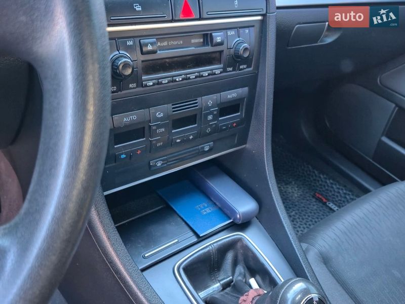 Седан Audi A4 2005 в Киеве фото 5 Седан Audi A4 2005 в Киеве
