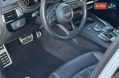 Седан Audi A4 2019 в Львові