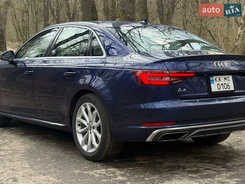 Седан Audi A4 2019 в Киеве