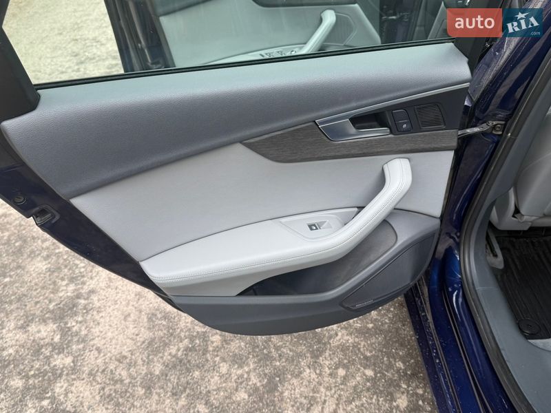 Седан Audi A4 2019 в Киеве