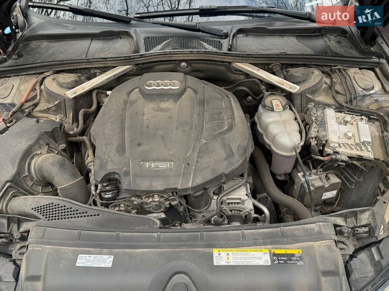Седан Audi A4 2019 в Киеве