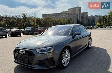 Седан Audi A4 2023 в Харкові
