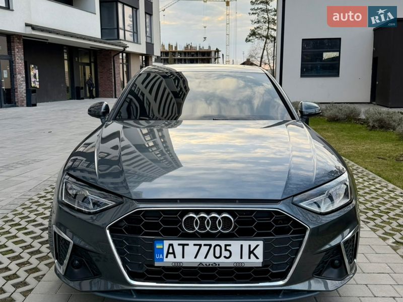 Седан Audi A4 2020 в Ивано-Франковске