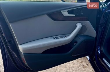 Седан Audi A4 2018 в Сумах