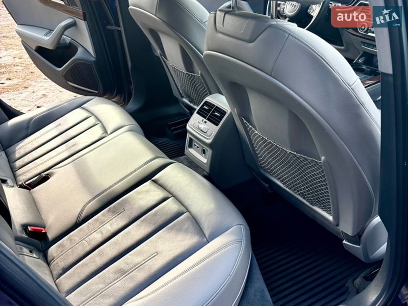 Седан Audi A4 2018 в Сумах