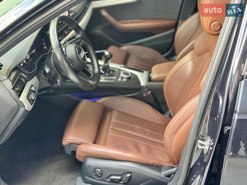 Седан Audi A4 2016 в Львові