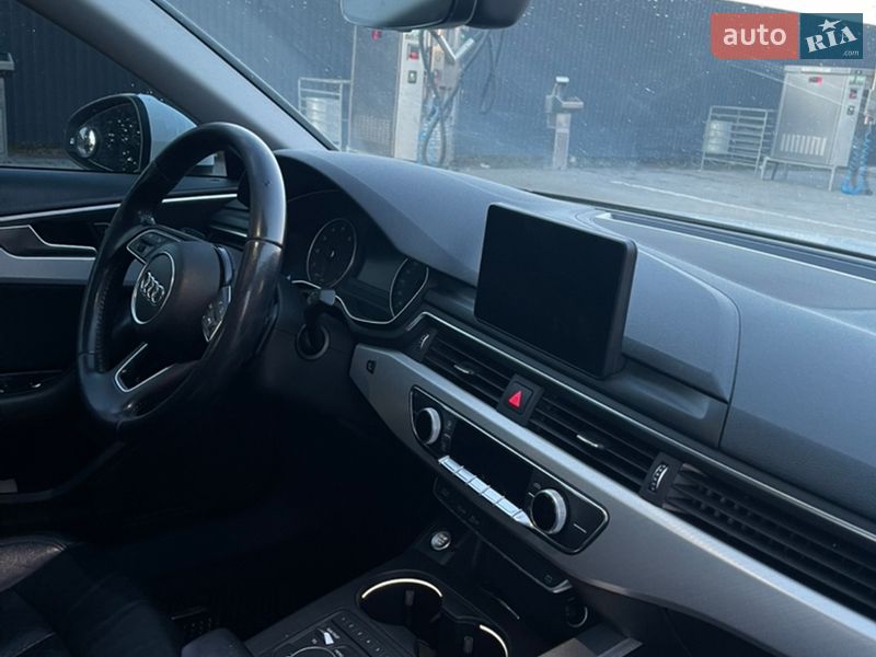 Седан Audi A4 2017 в Ковелі
