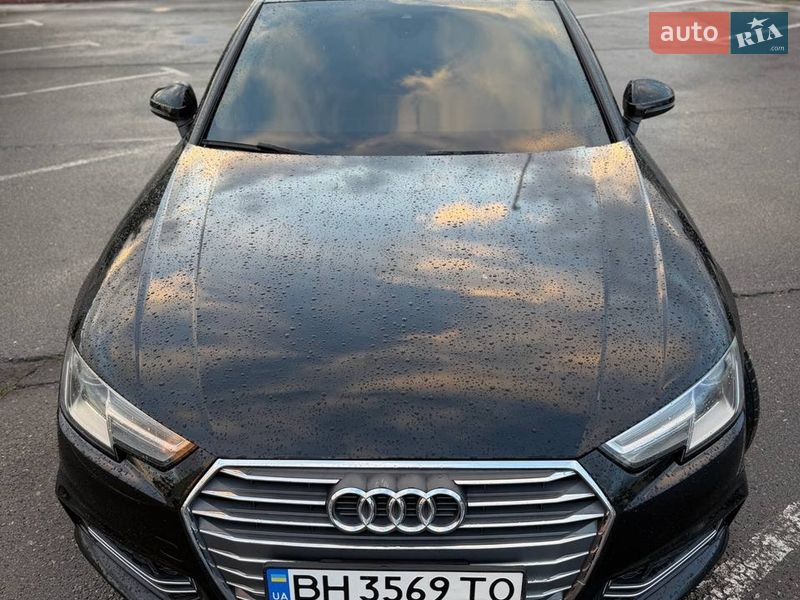 Седан Audi A4 2016 в Николаеве