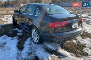 Седан Audi A4 2013 в Києві