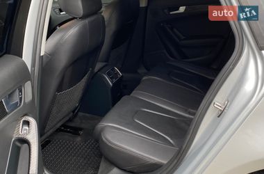 Седан Audi A4 2013 в Новояворовске