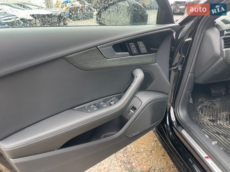 Седан Audi A4 2020 в Днепре